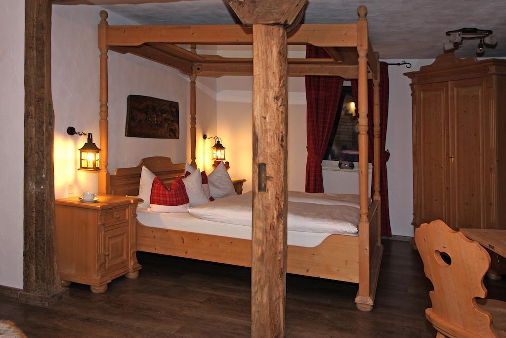 Hotel Restaurant Lindenhof Bad Laasphe Oda fotoğraf