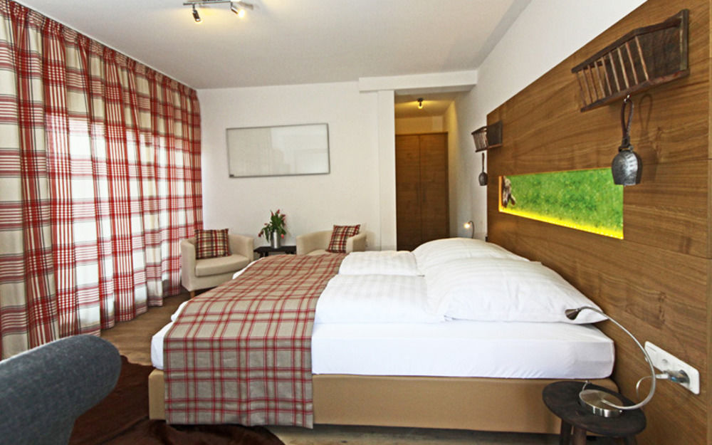 Hotel Restaurant Lindenhof Bad Laasphe Dış mekan fotoğraf